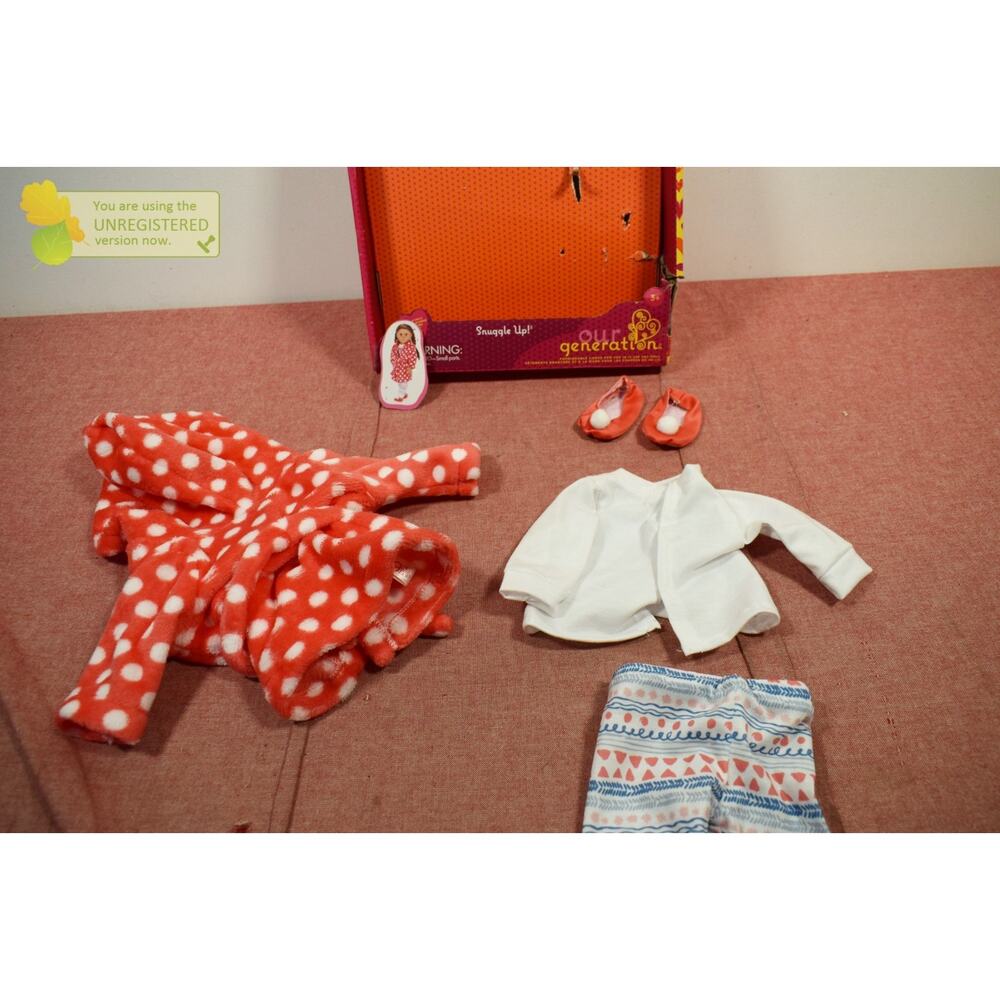 Our Generation Deluxe Pajama Outfit for 18" Dolls Snuggle Up - Picture 7 of 11